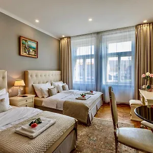Aparthotel Slabur