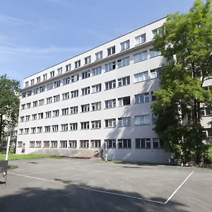  Hostal Sinkule